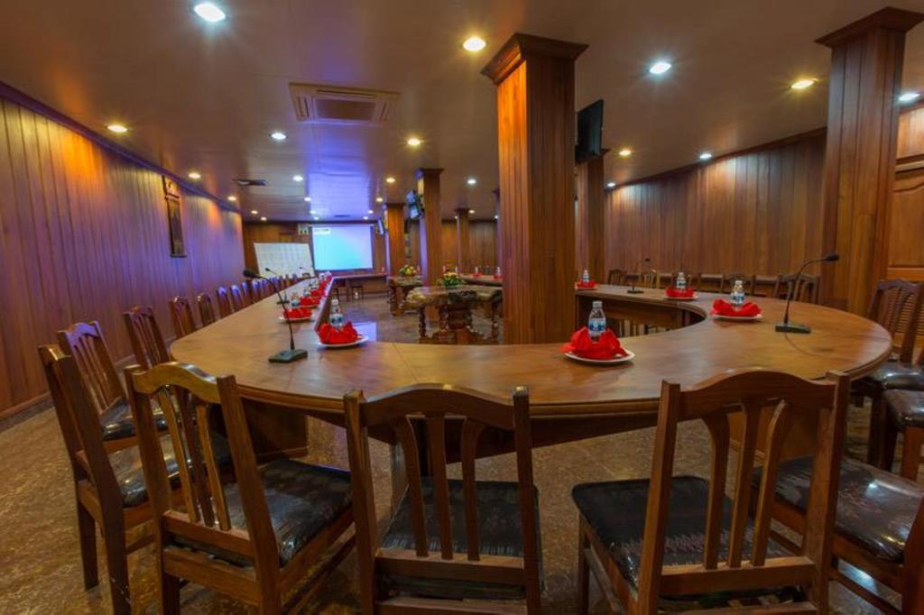 Asia Hotel Πνομ Πενχ Εξωτερικό φωτογραφία