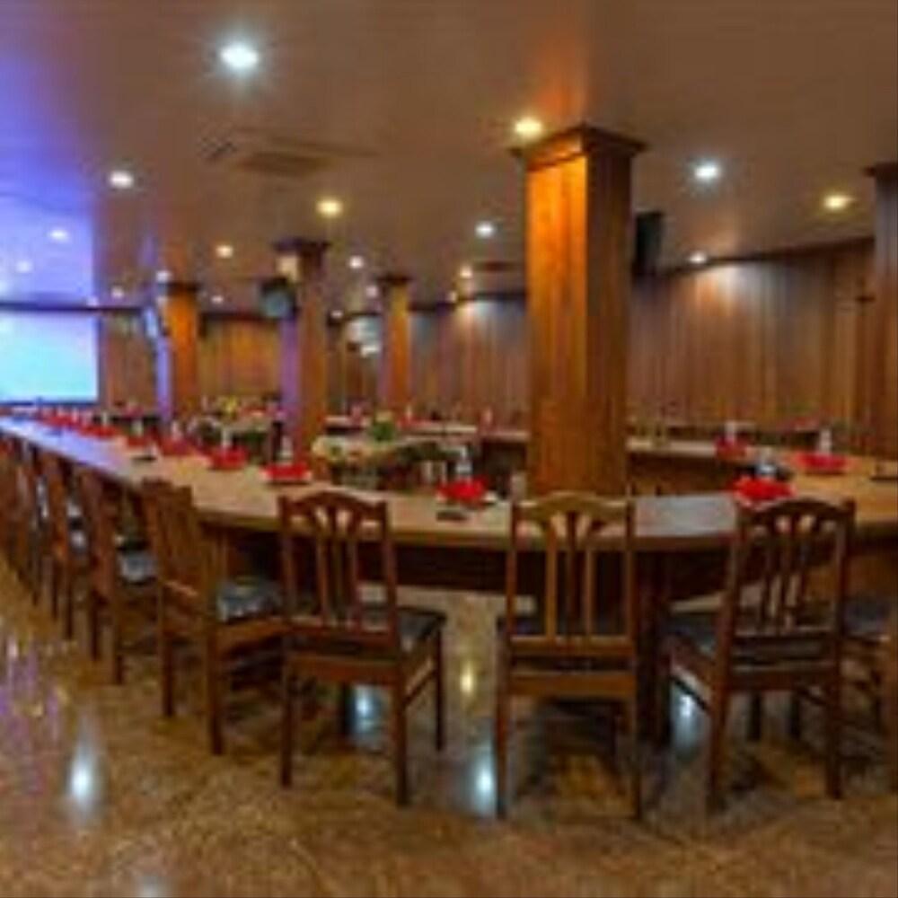 Asia Hotel Πνομ Πενχ Εξωτερικό φωτογραφία