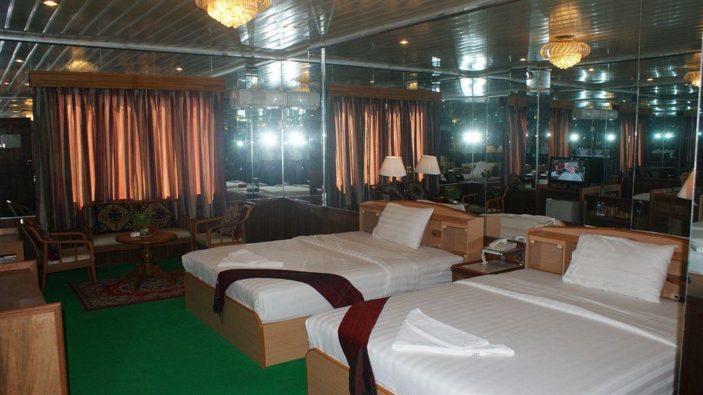 Asia Hotel Πνομ Πενχ Εξωτερικό φωτογραφία